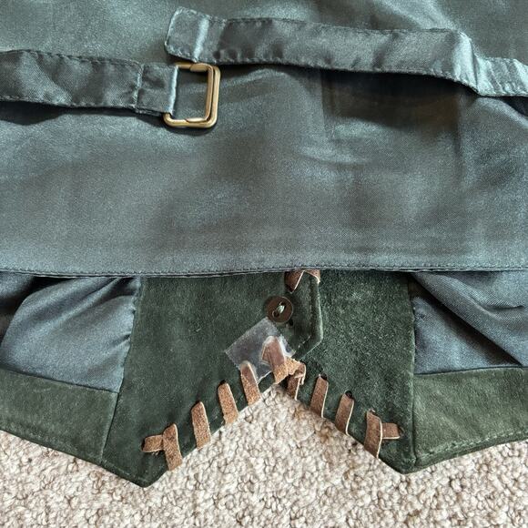 Vintage Suede Leather Vest Western Green Button Front Point West USA Rustic M - Picture 8 of 8